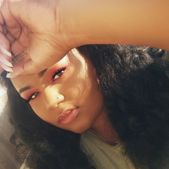 Meet your Posher, Chelsea - Picture 1 of 1